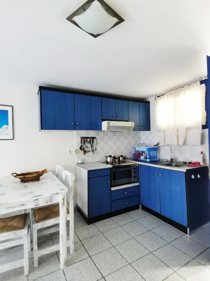 Sea Waves Apartments Nea Epidavros Exterior photo